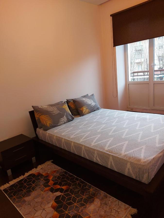 Central Point Apartment Lviv Bagian luar foto